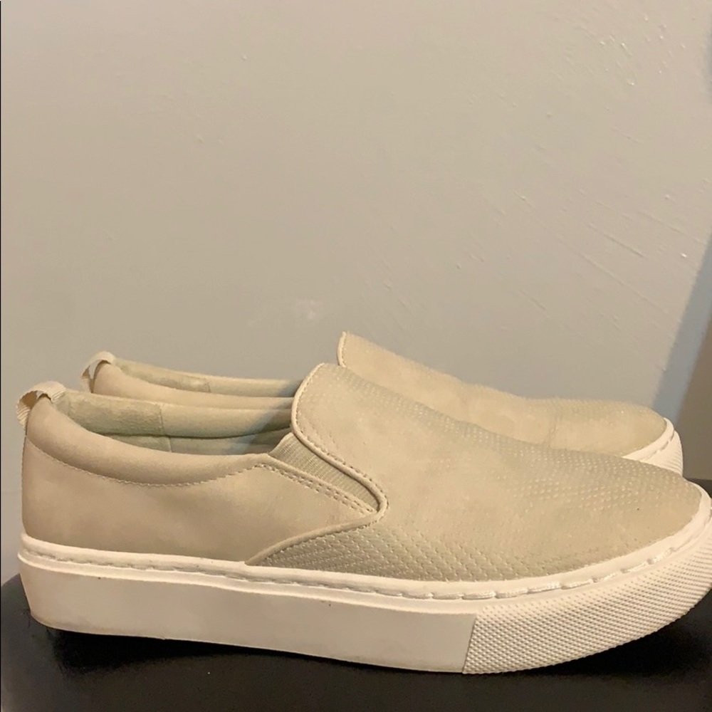 Dr. Scholl’s platform slip on sneakers